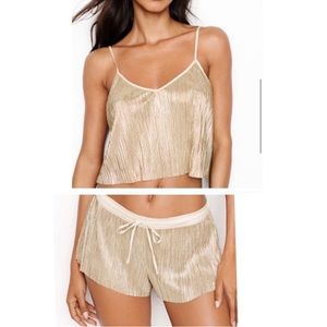 NWOT Victoria’s Secret pajama set